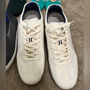 Rothy’s RS01 Sneaker in Bone size 12